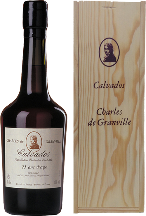 Шарль де Гранвиль 25 Ан Кальвадос AOC в подарочной упаковке 0.7 л