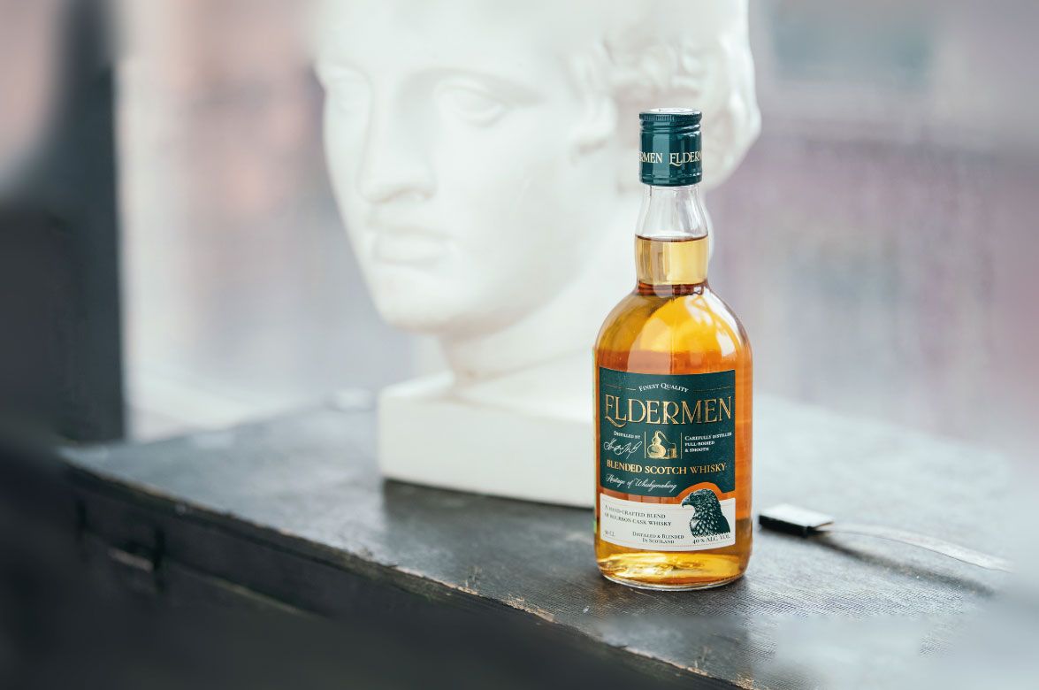 Элдермен Блендед купажированный виски 0.5 л