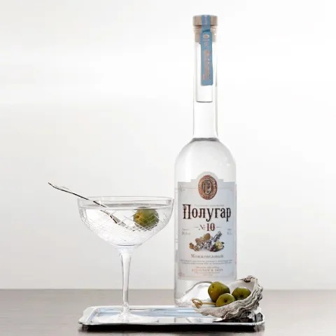 Polugar Dry Martini